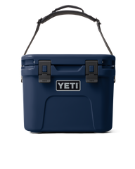 Roadie 15 Cooler in Navy