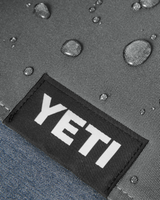 Lowlands Blanket in Navy