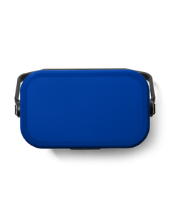 Roadie 8 Cooler in Royal Blue
