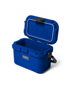 Roadie 8 Cooler in Royal Blue