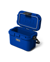 Roadie 8 Cooler in Royal Blue