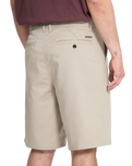 Billow Walkshorts in Light Khaki