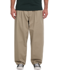 The Volcom Mens Holter Pleat Trousers in Khaki