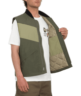 The Volcom Mens Prysmer Gilet in Squadron Green