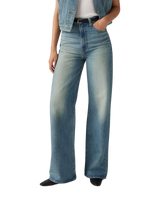 The Levi's® Womens Ribcage Wide Leg Jeans in Tint Story