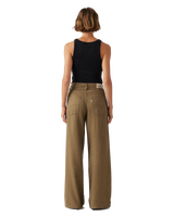 The Levi's® Womens XL Straight Jeans in Capers Linen