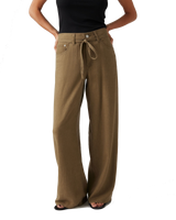 The Levi's® Womens XL Straight Jeans in Capers Linen