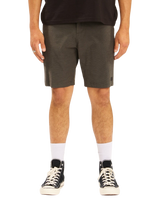 Crossfire Mid Submersible Walkshorts in Asphalt