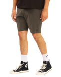 Crossfire Mid Submersible Walkshorts in Asphalt