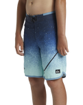 The Quiksilver Boys Boys Everyday New Wave Boardshorts in Dark Navy