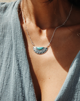 The Bahgsu Jewels Natural Mystic Necklace in Sterling Silver