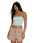 Sweet Check Walkshorts in Party Pink