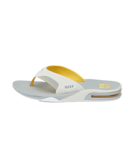 Fanning Flip Flops in Yellow, Grey & Grey