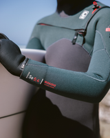 Boys NuWave Session 5/4mm Hooded Chest Zip Wetsuit in Meteor, Forest Green & Red