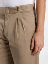 Unionville Pleated Work Trousers in Desert Sand