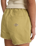 Little Sister Walkshorts in Cactus Green