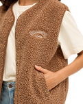 Be Happy Gilet in Brownstone