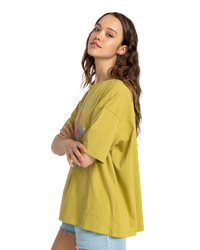 The Billabong Womens Sunrise On The Horizon T-Shirt in Green Envy