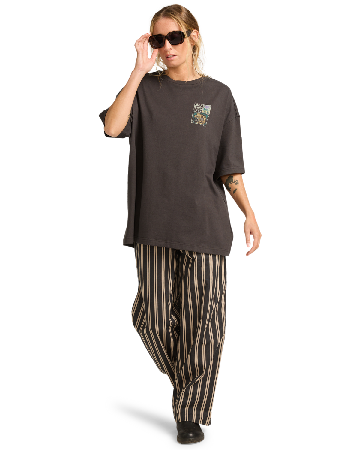 The Billabong Womens Daydream Away T-Shirt in Off Black