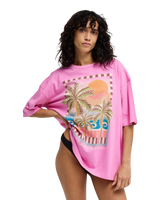 Feel The Heat T-Shirt in Party Pink