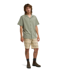 The Billabong Mens Vacay Linen Shirt in Moss Green