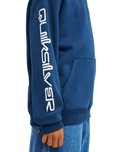 The Quiksilver Boys Boys Omni Logo Hoodie in Dark Denim