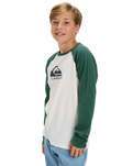 The Quiksilver Boys Boys Omni Logo Long Sleeve T-Shirt in Snow White