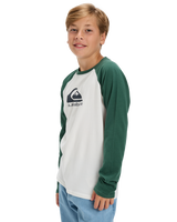 The Quiksilver Boys Boys Omni Logo Long Sleeve T-Shirt in Snow White