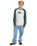 The Quiksilver Boys Boys Omni Logo Long Sleeve T-Shirt in Snow White