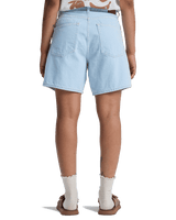 Mom Denim Walkshorts in Ice Flow
