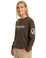 The Quiksilver  Womens Standard Long Sleeve T-Shirt in Chocolate Brown
