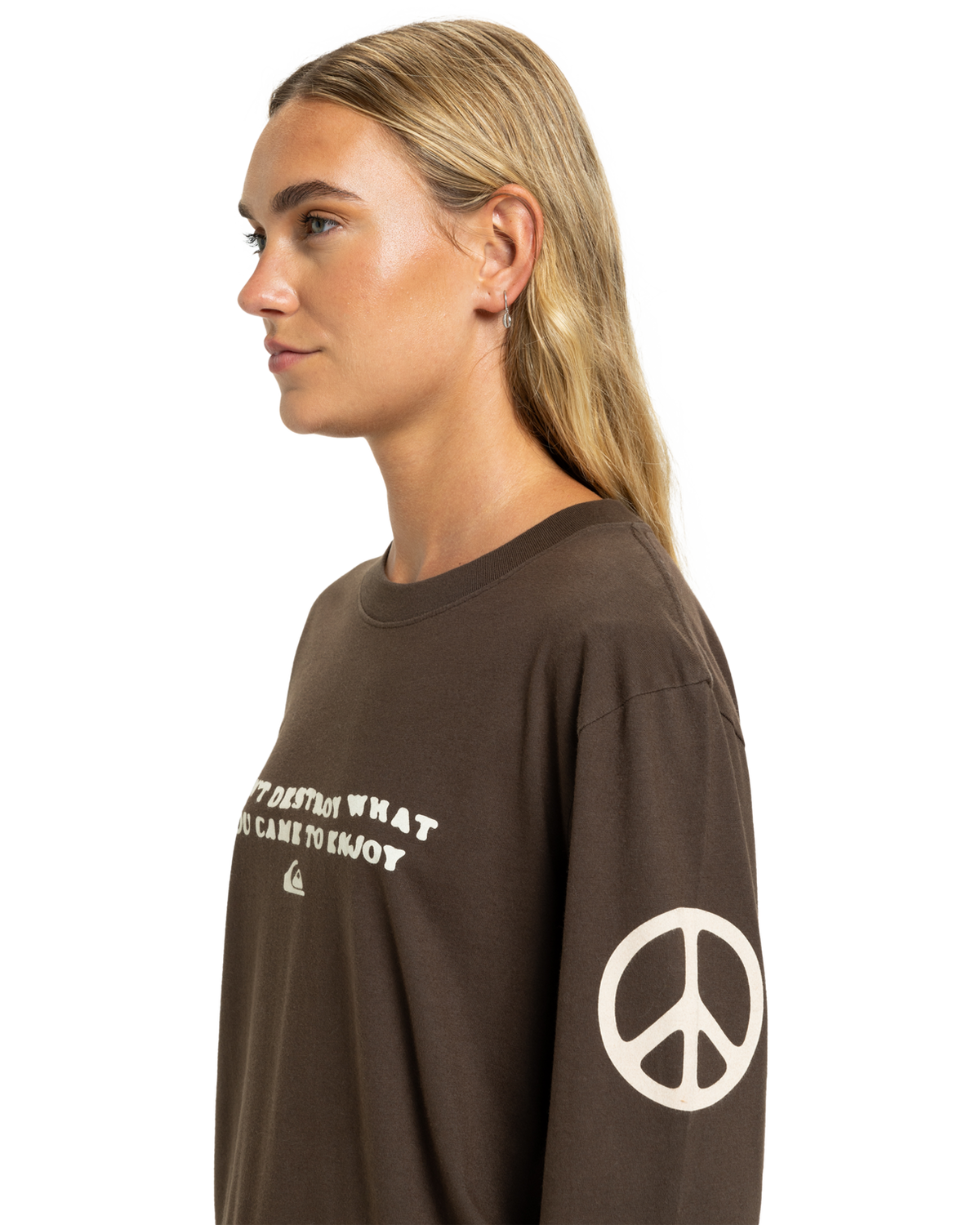 The Quiksilver  Womens Standard Long Sleeve T-Shirt in Chocolate Brown