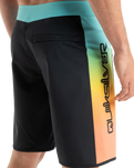 The Quiksilver Mens Surfsilk Holmes Boardshorts in Black Holmes