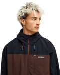The Quiksilver Mens Ocean Swell 10k Jacket in Java