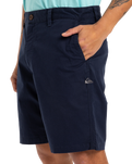The Quiksilver Mens MW Chino Straight Walkshorts in Dark Navy