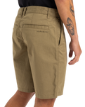 The Quiksilver Mens MW Chino Straight Walkshorts in Aloe