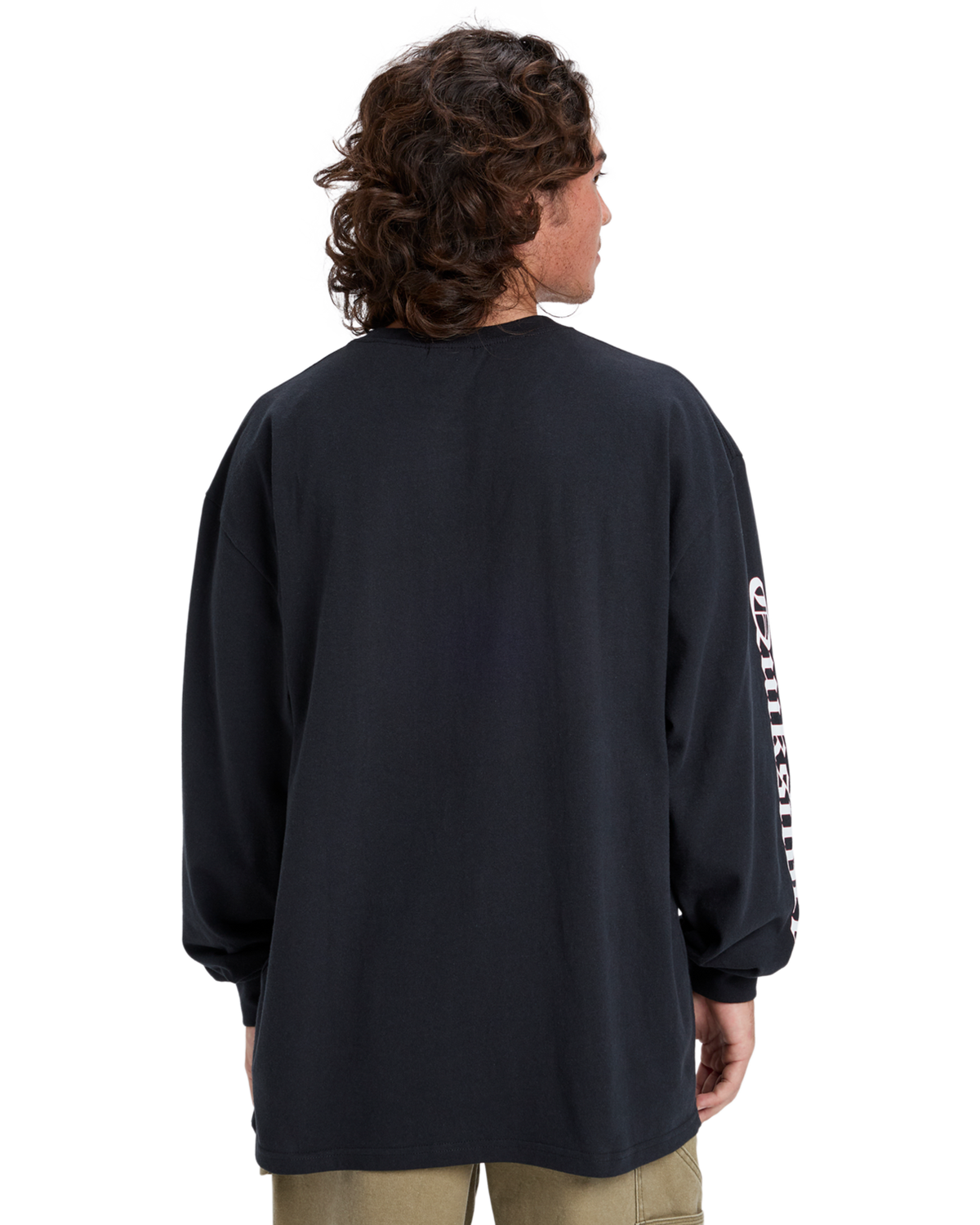 The Quiksilver Mens Mercury Old English Long Sleeve T-Shirt in Black
