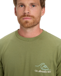 The Quiksilver Mens Light Waves T-Shirt in Loden Green