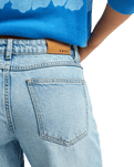 The Roxy Womens Sun And Done Jeans in Sunbleached Vintage