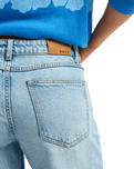 The Roxy Womens Sun And Done Jeans in Sunbleached Vintage