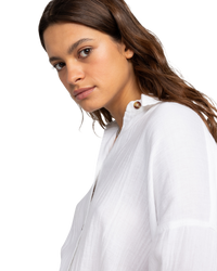 The Roxy Womens Morning Time Shirt in Snow White
