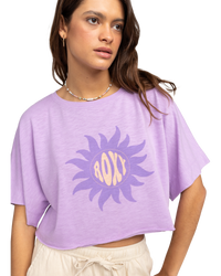 The Roxy Womens Tiki & Surf T-Shirt in Crocus Petal