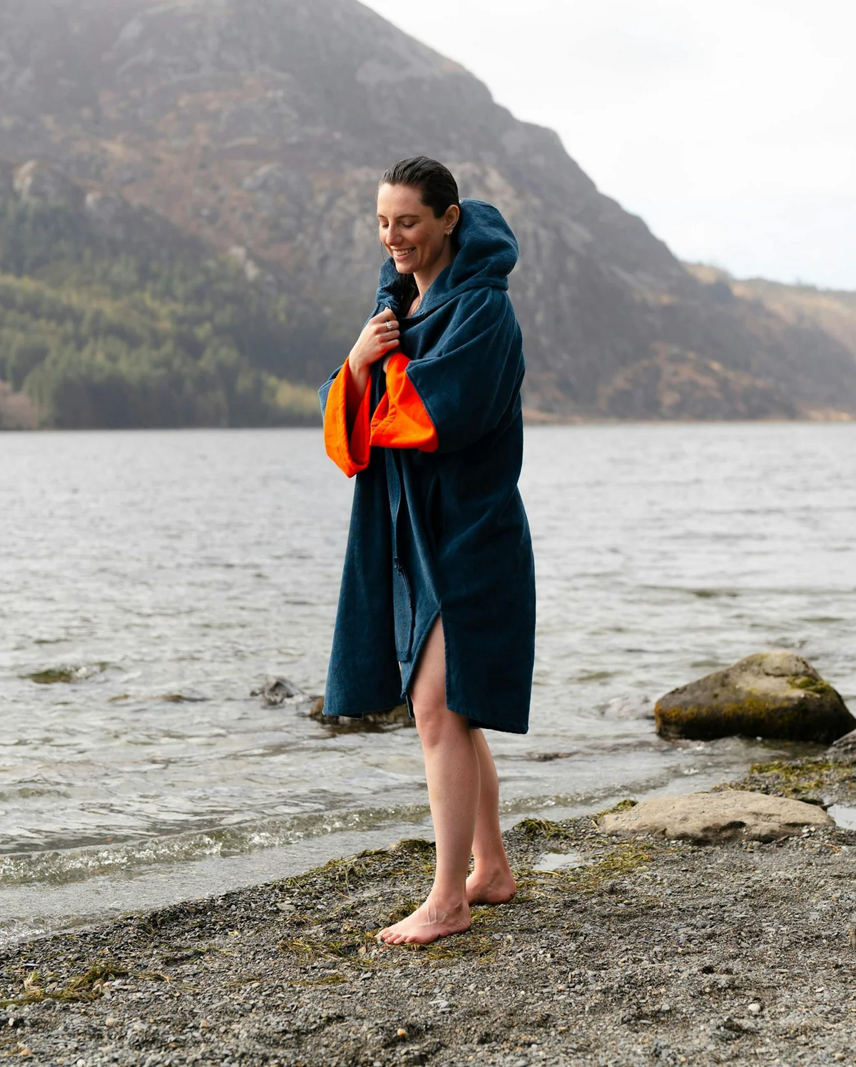 The Dryrobe Full-Zip Organic Towel Robe in Deep Sea Blue