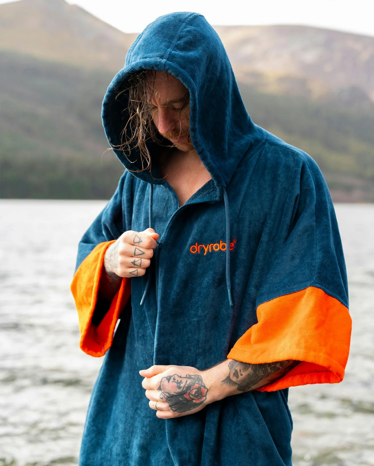 The Dryrobe Full-Zip Organic Towel Robe in Deep Sea Blue