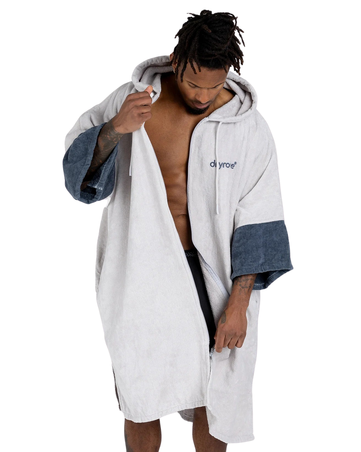 The Dryrobe Full-Zip Organic Towel Robe in Nimbus Cloud