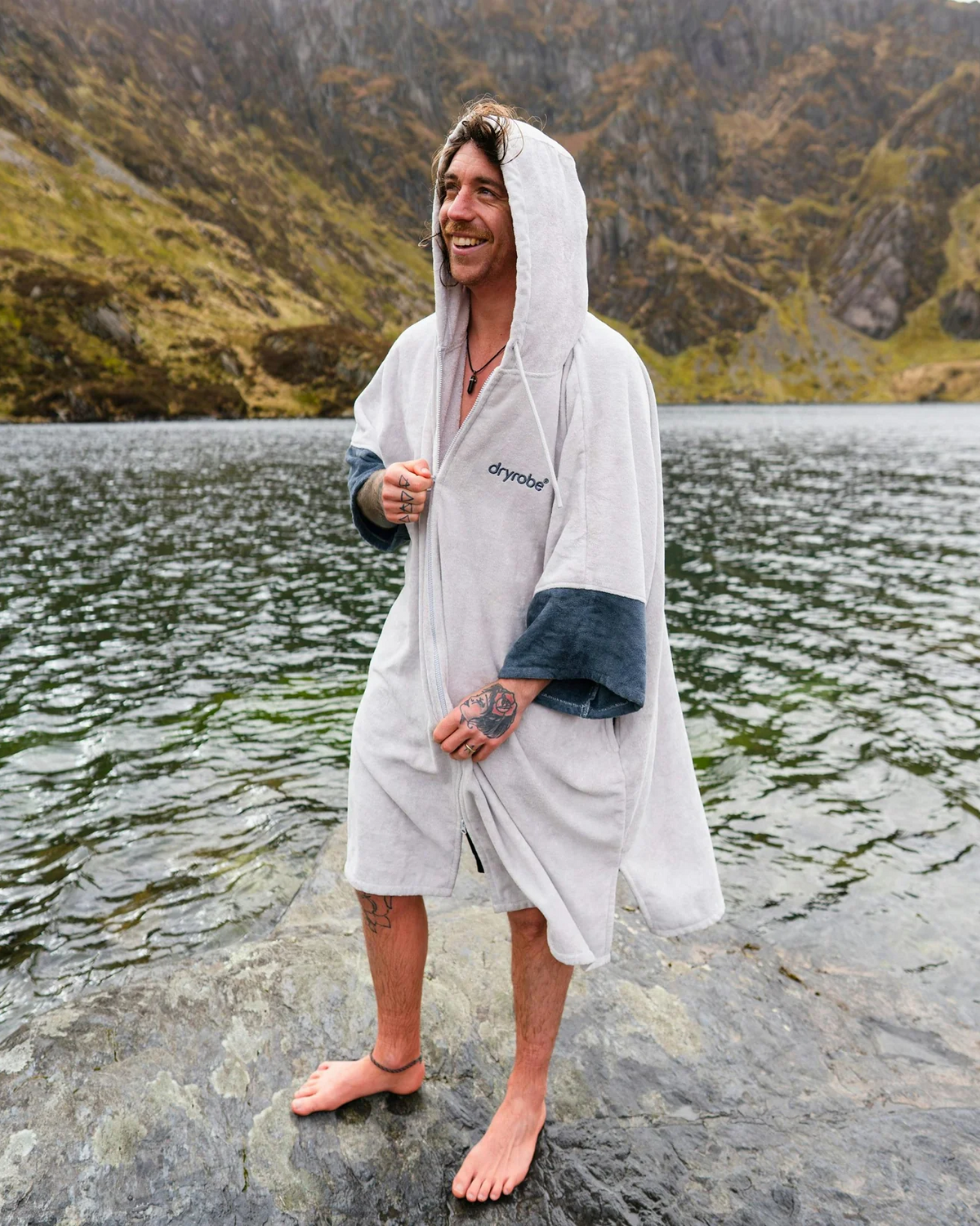 The Dryrobe Full-Zip Organic Towel Robe in Nimbus Cloud