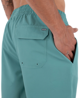 The Hurley Mens Volley Flex Low Tide Boardshorts in Broken Jade