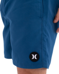 The Hurley Mens Icon Solid Volley Shorts in Abyss