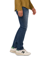 The Duer Ltd Mens Performance Denim Relaxed Taper Jeans in Galactic