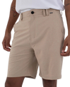 Phantom Heather Walkshorts in Khaki